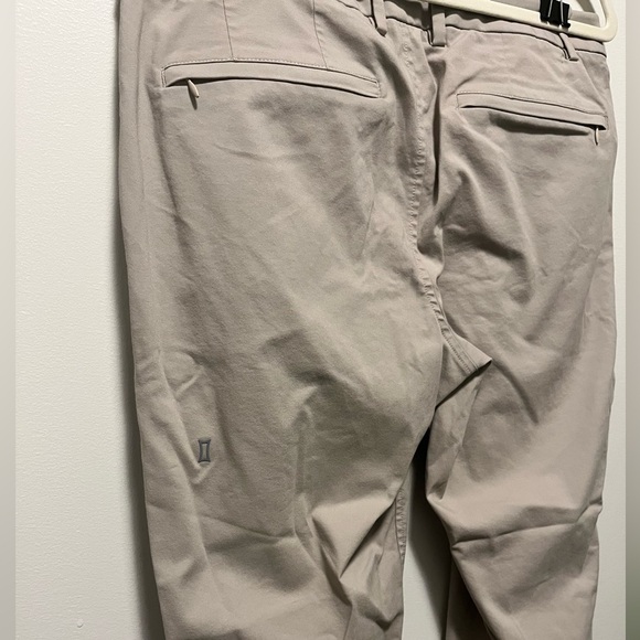Kit and Ace Navigator  Commute Pants *hemmed - Picture 5 of 7
